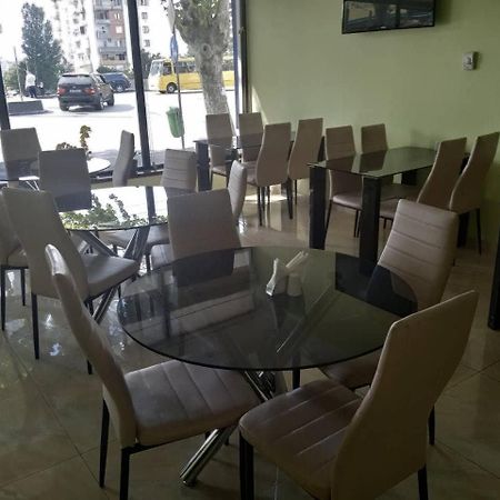 Hotel Georgia Tbilisi Exterior foto